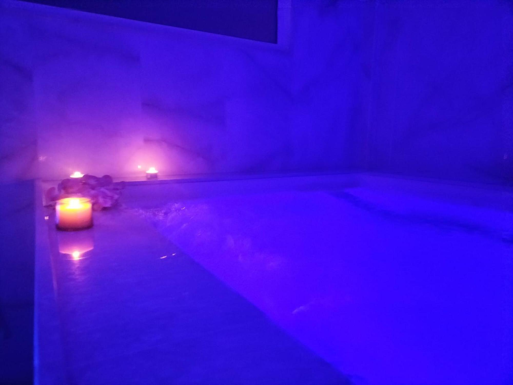 Mya Luxury Rooms And Wellness เมเลนดูญโญ ภายนอก รูปภาพ